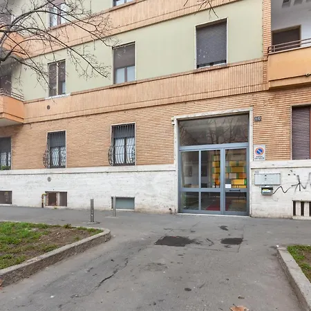 Gambara Cosy Apartment Milan